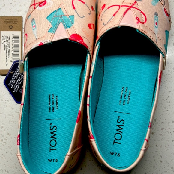 Toms Alpargata Slip ons - Picture 4 of 6